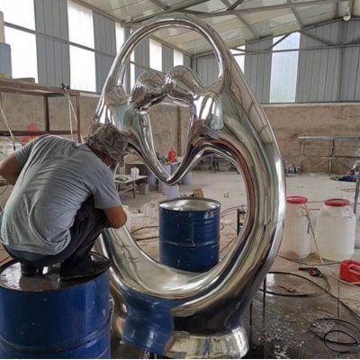定制企業(yè)不銹鋼景觀魚雕塑需要多少錢？